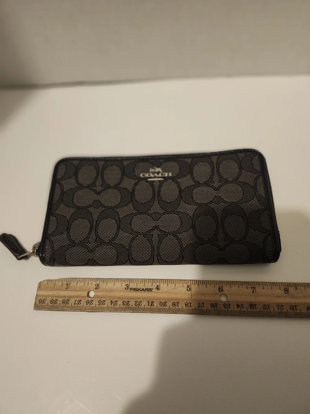 COACH Signature Zip Wallet in Black